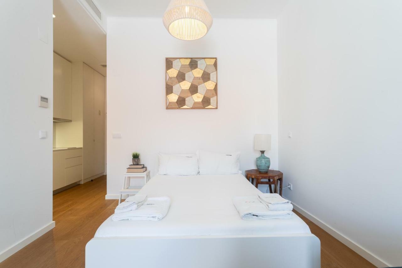 Flh Restauradores Modern Studios Lisbon Bagian luar foto